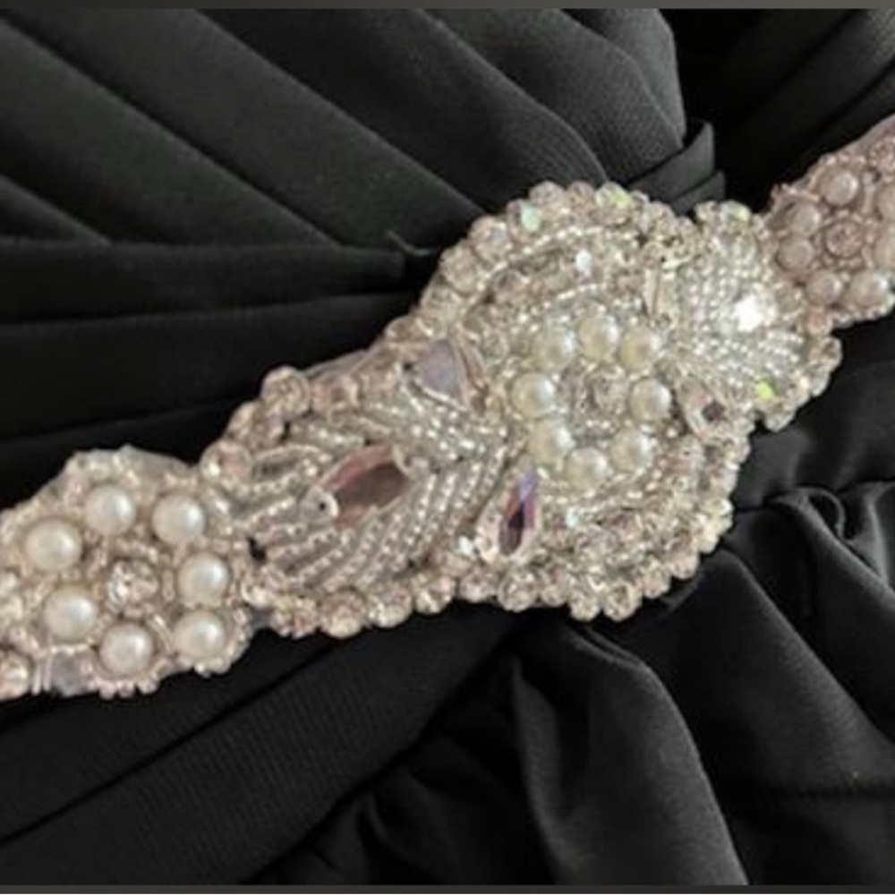 Brand new, never worn black evening gown - Picture 2 of 3